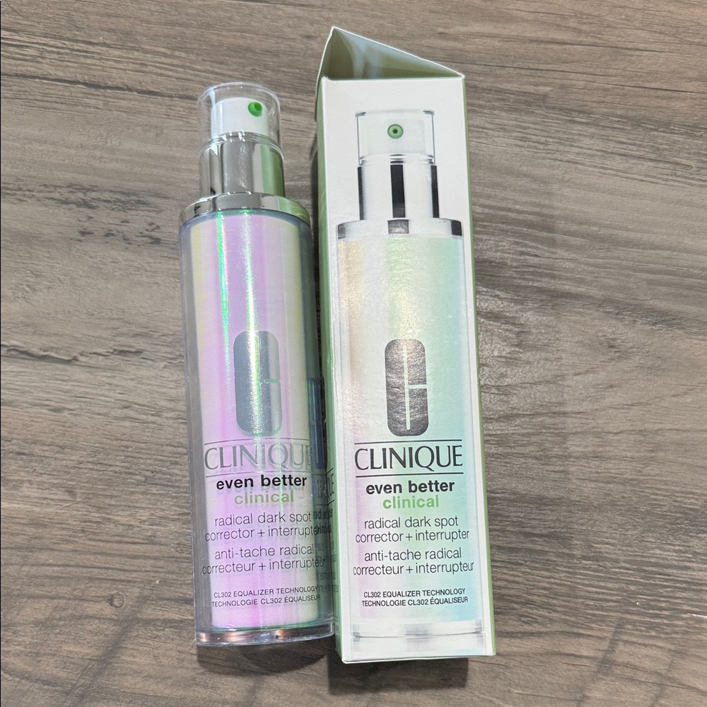 Clinique Even Better Clinical Corrector - Dark Soot Corrector - Picture 2 of 4